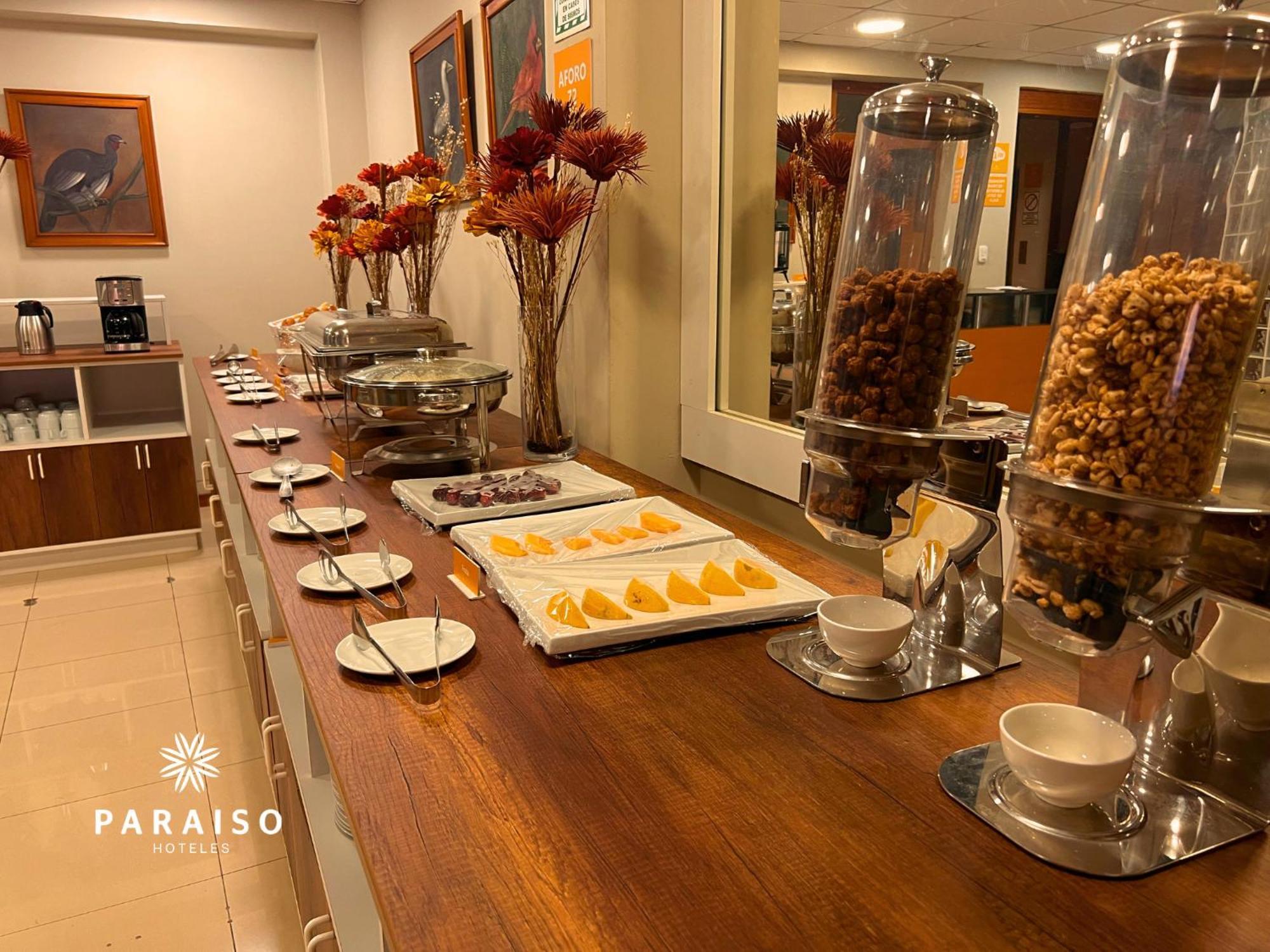 Hoteles Paraiso 치클라요 외부 사진