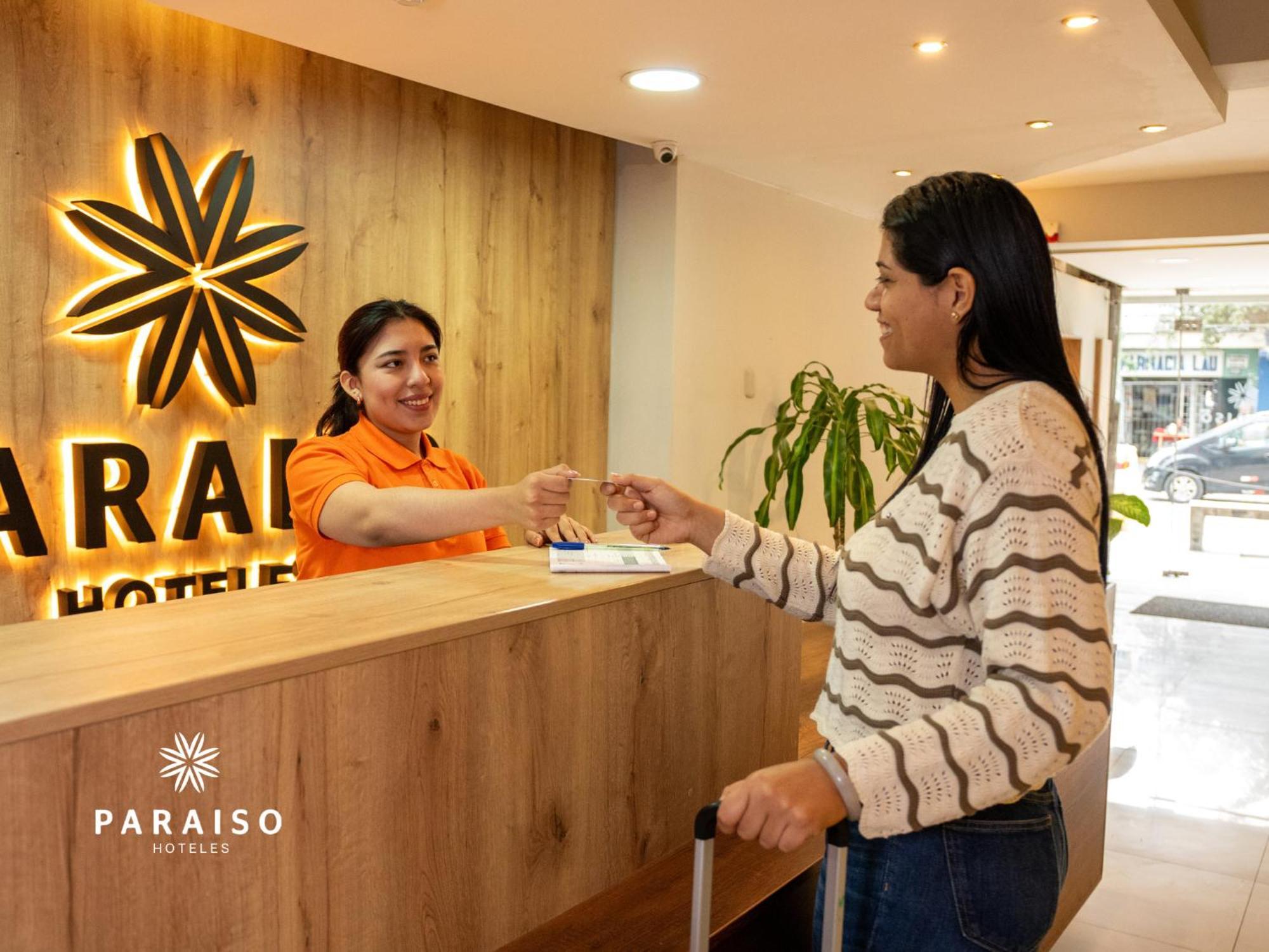 Hoteles Paraiso 치클라요 외부 사진